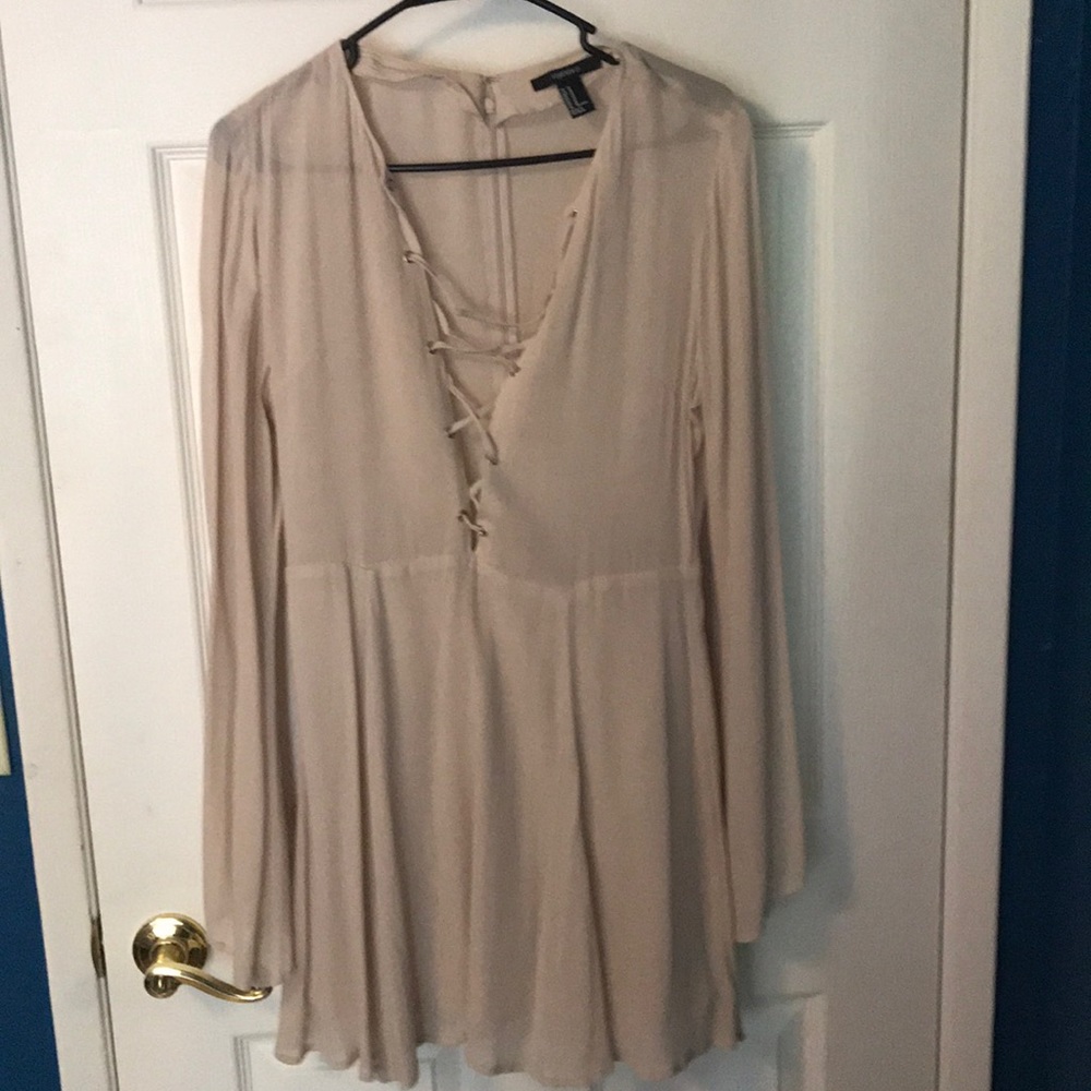Long sleeve dress (beige)